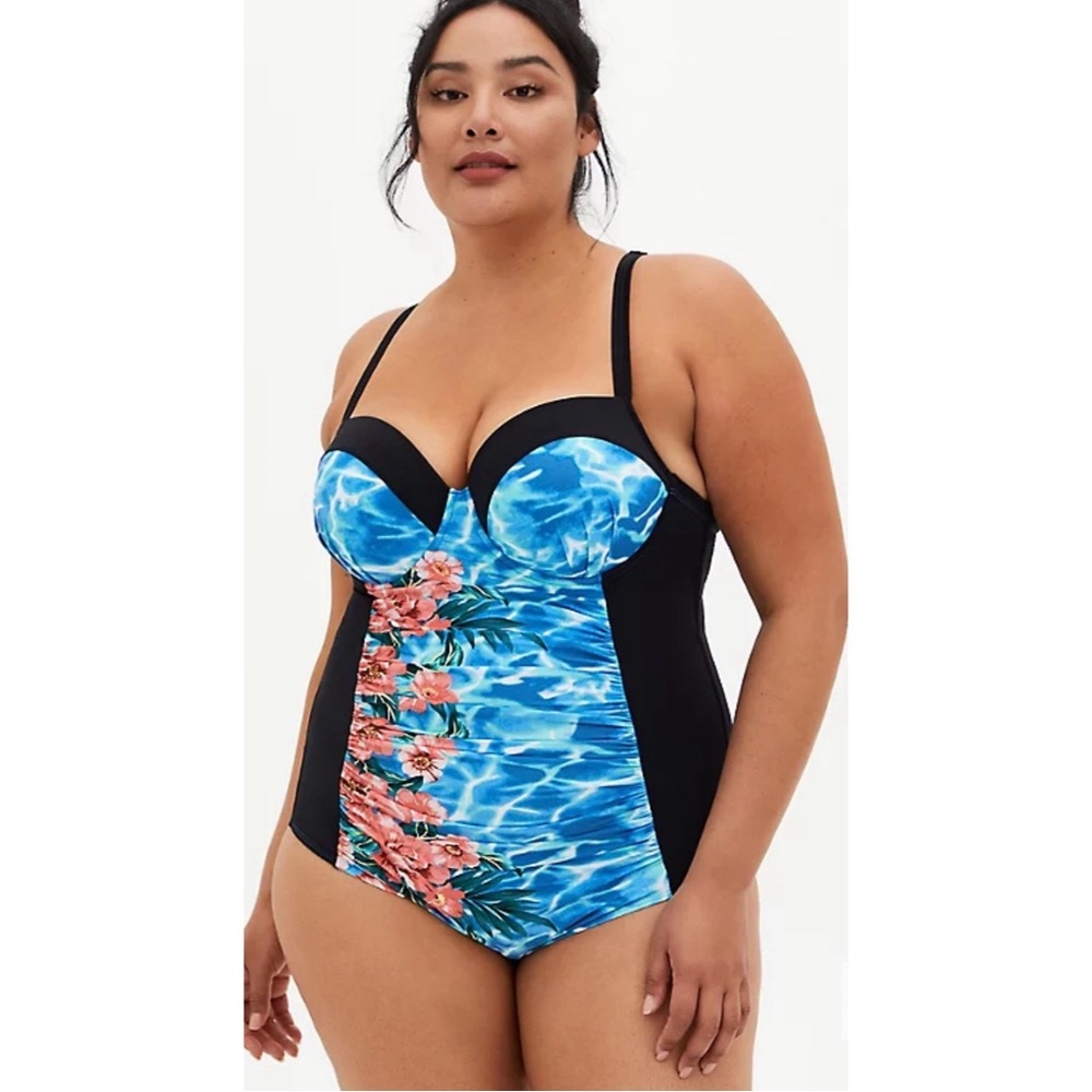Torrid Underwire Slim Fix Blue Water Floral One-Piece Swimsuit NWT SZ 2 DD/F